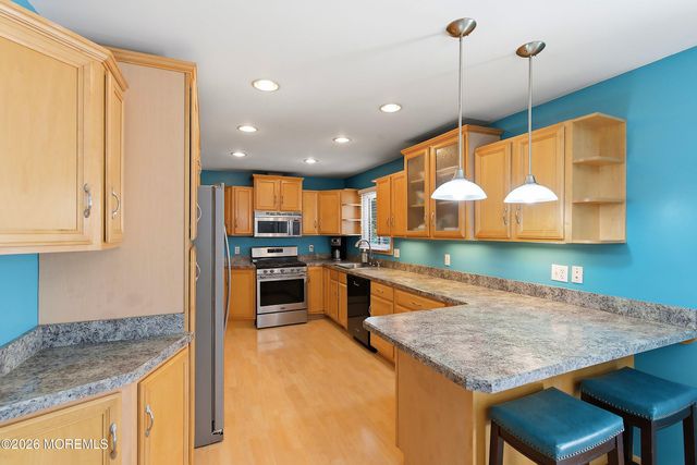 12 Carole Drive, Oakhurst, NJ 07755