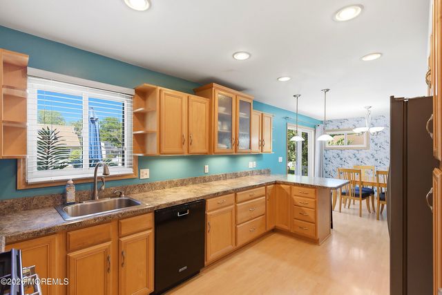 12 Carole Drive, Oakhurst, NJ 07755