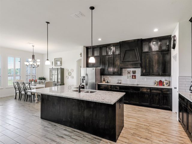 451 Tristin Lane, Waxahachie, TX 75167