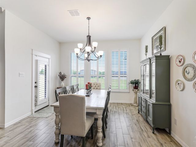 451 Tristin Lane, Waxahachie, TX 75167