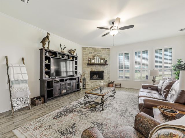 451 Tristin Lane, Waxahachie, TX 75167