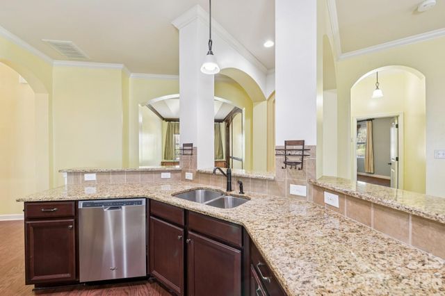 6738 Eastfield Park Drive, Charlotte, NC 28269