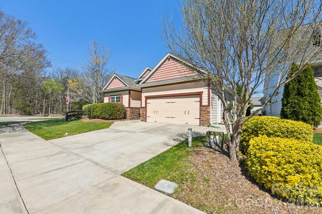 6738 Eastfield Park Drive, Charlotte, NC 28269