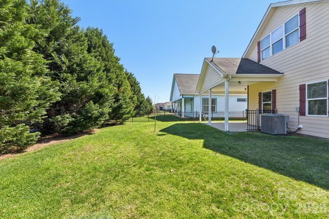 6738 Eastfield Park Drive, Charlotte, NC 28269