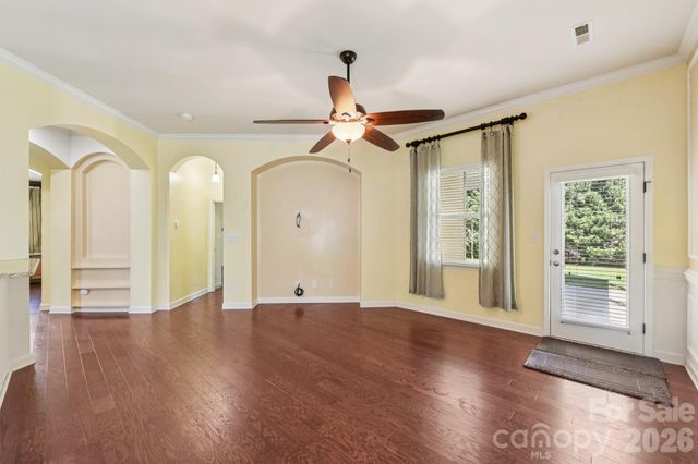 6738 Eastfield Park Drive, Charlotte, NC 28269