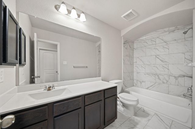 8802 Mallow Rose Way, Rosharon, TX 77583