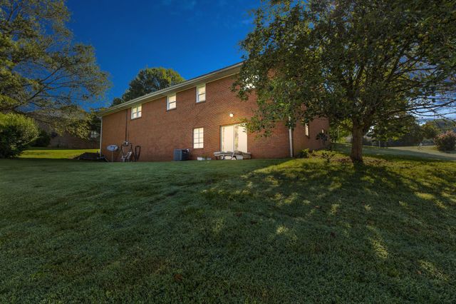 1119 Peacock Road, Paris, KY 40361