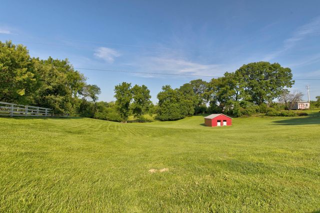 1119 Peacock Road, Paris, KY 40361