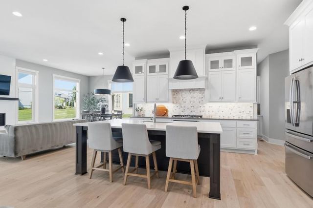15640 Delmar Street, Overland Park, KS 66224