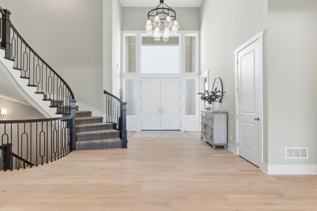 15640 Delmar Street, Overland Park, KS 66224
