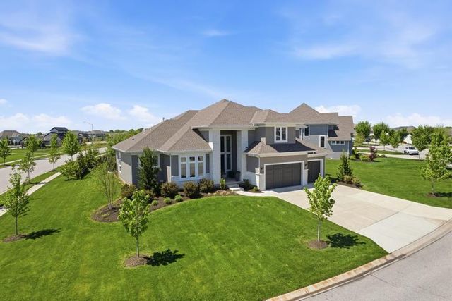 15640 Delmar Street, Overland Park, KS 66224
