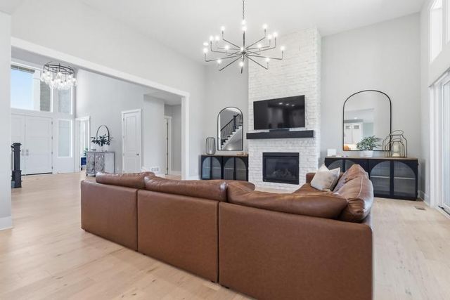 15640 Delmar Street, Overland Park, KS 66224