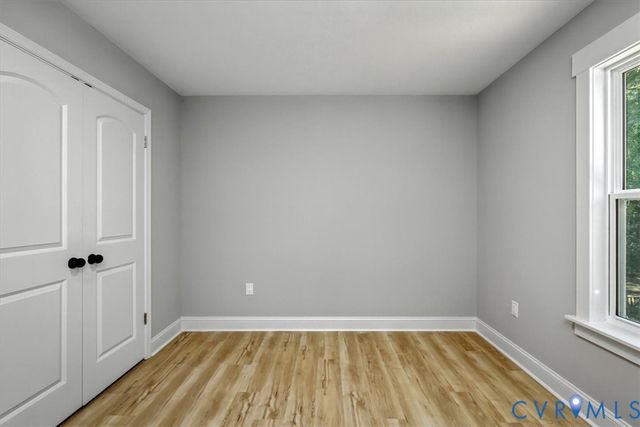 300 Green Acres Ave, Richmond, VA 23224