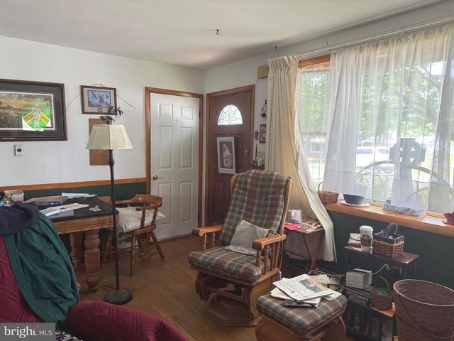 32 MEADOW LN, Gettysburg, PA 17325