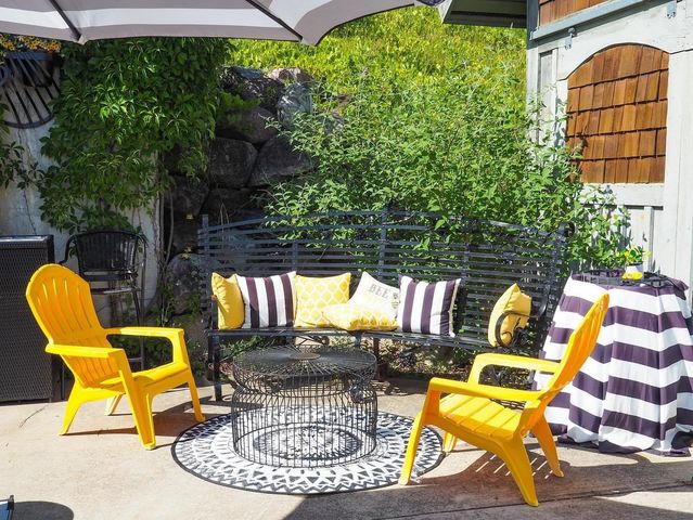 10702 E Hill Top Road, Suttons Bay, MI 49682