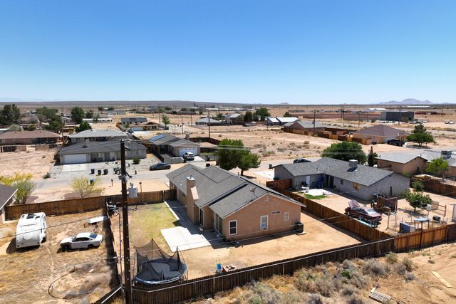 8117 Satinwood Avenue, California City, CA 93505