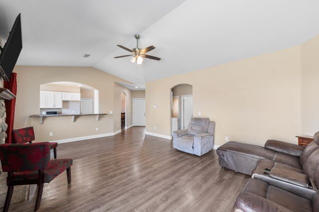 8117 Satinwood Avenue, California City, CA 93505