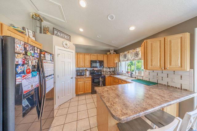 2626 W 3900 S, Roy, UT 84067