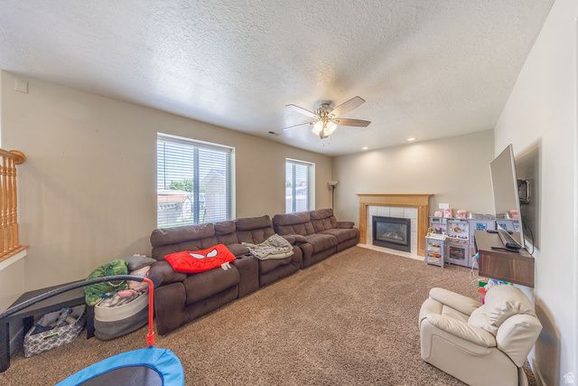 2626 W 3900 S, Roy, UT 84067