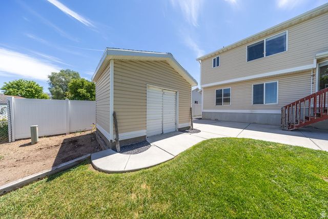 2626 W 3900 S, Roy, UT 84067