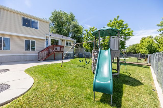 2626 W 3900 S, Roy, UT 84067
