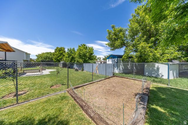 2626 W 3900 S, Roy, UT 84067