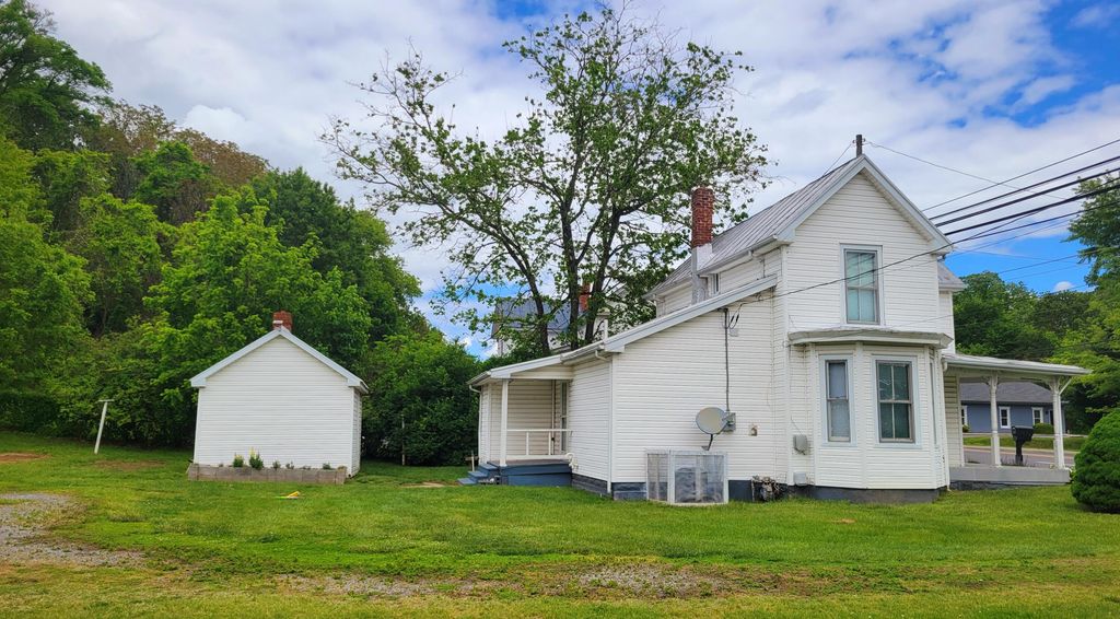 5159 Lee Highway, Troutville, VA 24175
