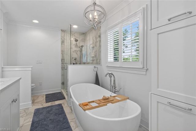 1902 Crestview LNDG, Virginia Beach, VA 23454