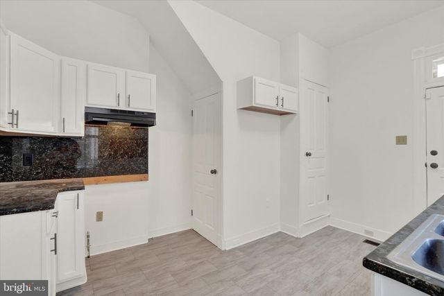 316 E KING ST, York, PA 17403