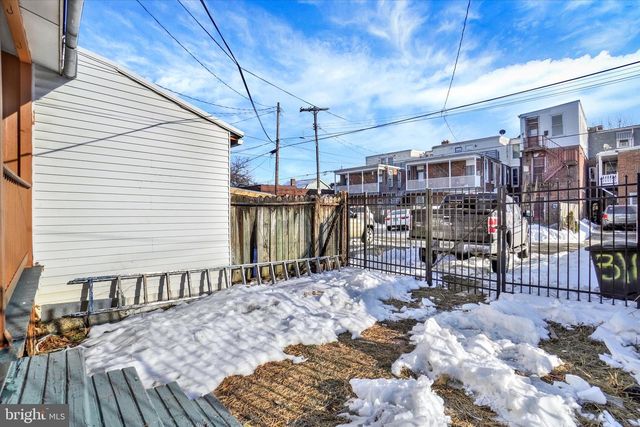 316 E KING ST, York, PA 17403