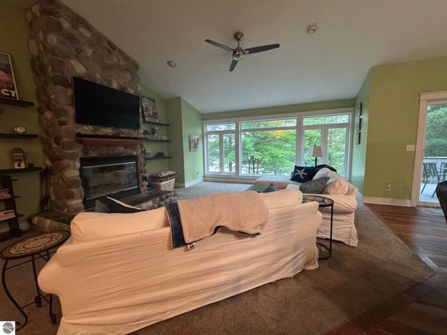 3214 Tibbets Drive, Traverse City, MI 49696