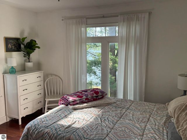 3214 Tibbets Drive, Traverse City, MI 49696