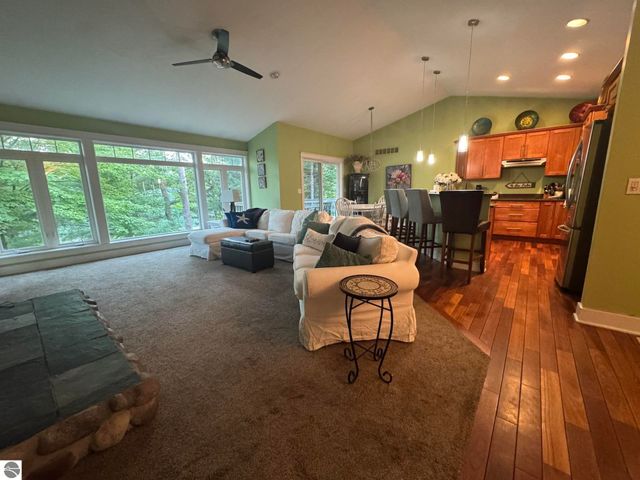 3214 Tibbets Drive, Traverse City, MI 49696