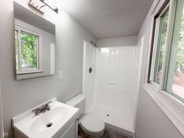 918 Bremerton Drive, Indianapolis, IN 46229