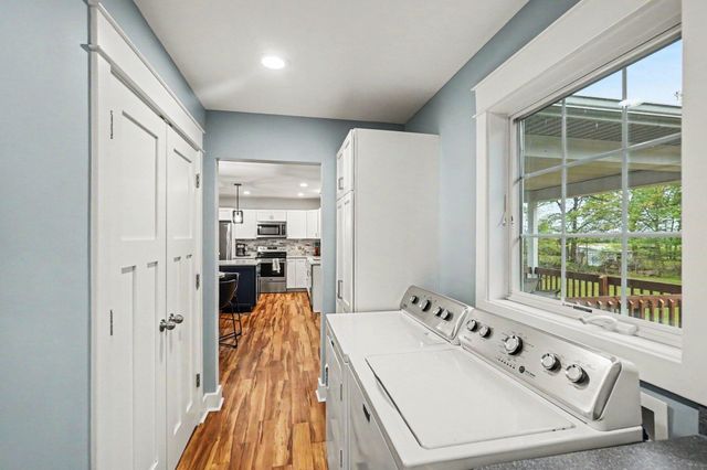 13298 Rich Street, Grand Haven, MI 49417