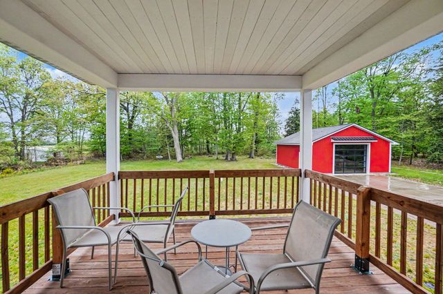 13298 Rich Street, Grand Haven, MI 49417