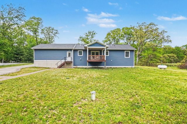 13298 Rich Street, Grand Haven, MI 49417