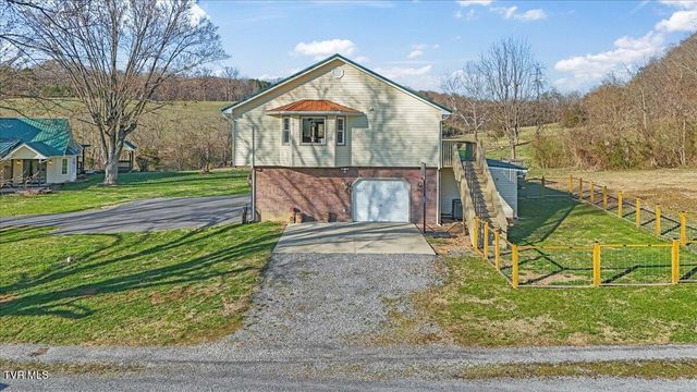 225 Mary Lamons Road, Afton, TN 37616