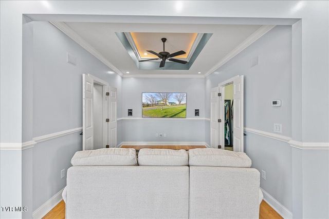 225 Mary Lamons Road, Afton, TN 37616