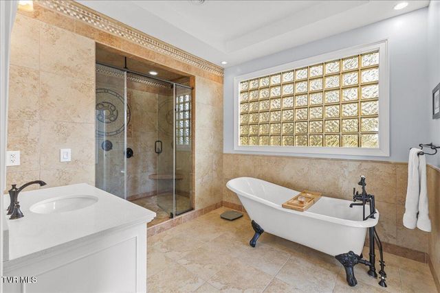 225 Mary Lamons Road, Afton, TN 37616