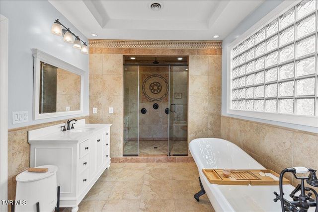 225 Mary Lamons Road, Afton, TN 37616