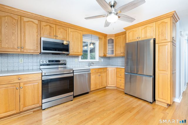 100 Ben Street, Bristol, CT 06010