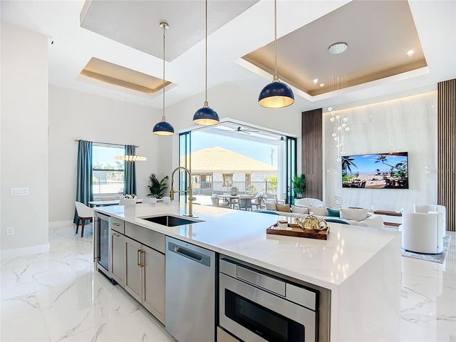 2527 GLEASON PARKWAY, Cape Coral, FL 33914