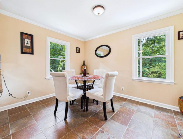 125 Rivoli Oaks Circle, Macon, GA 31210