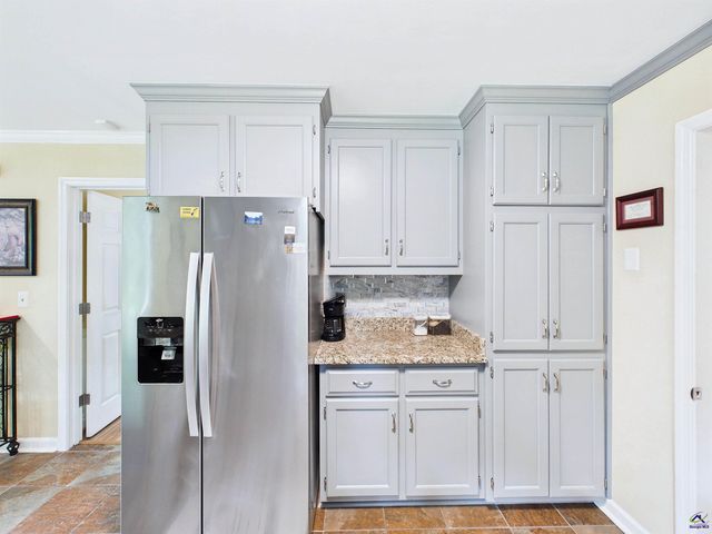 125 Rivoli Oaks Circle, Macon, GA 31210