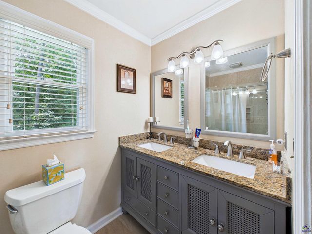 125 Rivoli Oaks Circle, Macon, GA 31210