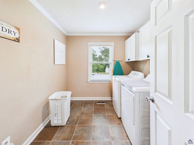 125 Rivoli Oaks Circle, Macon, GA 31210