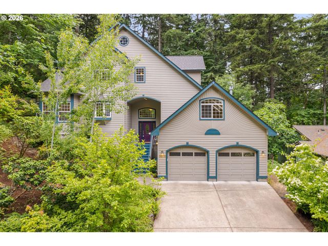 3078 HENDRICKS HILL Dr, Eugene, OR 97403