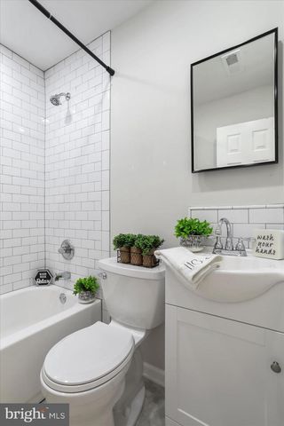 149 BROWN ST, Strasburg, VA 22657