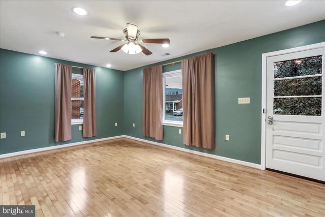 149 BROWN ST, Strasburg, VA 22657